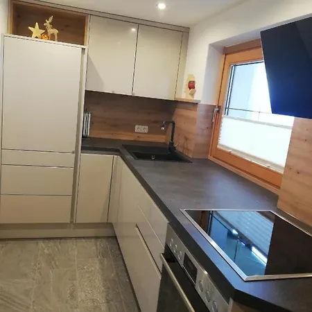 Haus Grunbacher Apartment Lienz